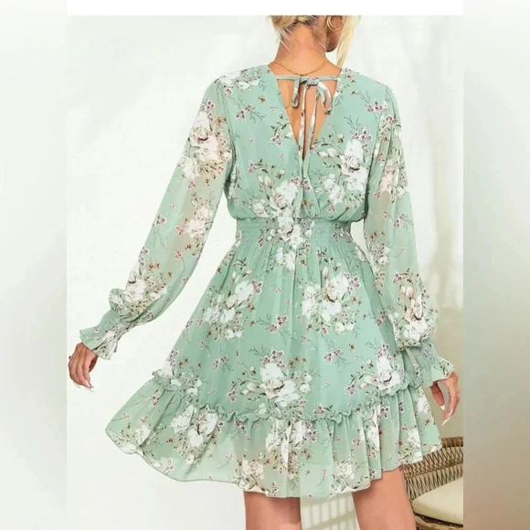 Prettywear Women's Floral Chiffon Long Sleeve Mini Dress Flowy A-Line Wrap Neck - Picture 2 of 9